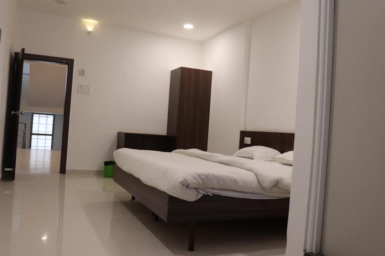 Hotel New Samrat Aurangābād Extérieur photo