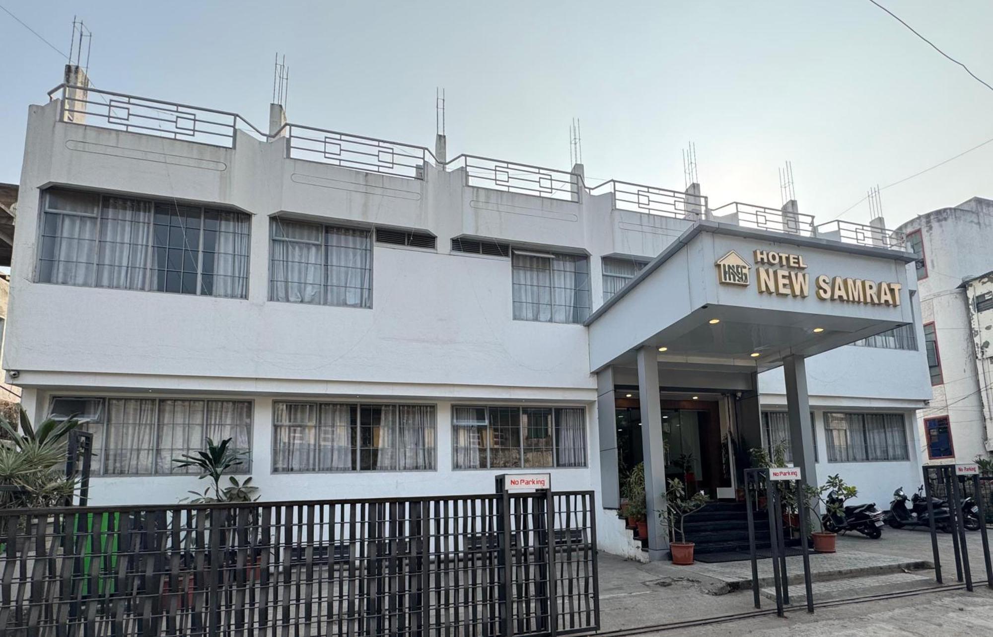 Hotel New Samrat Aurangābād Extérieur photo