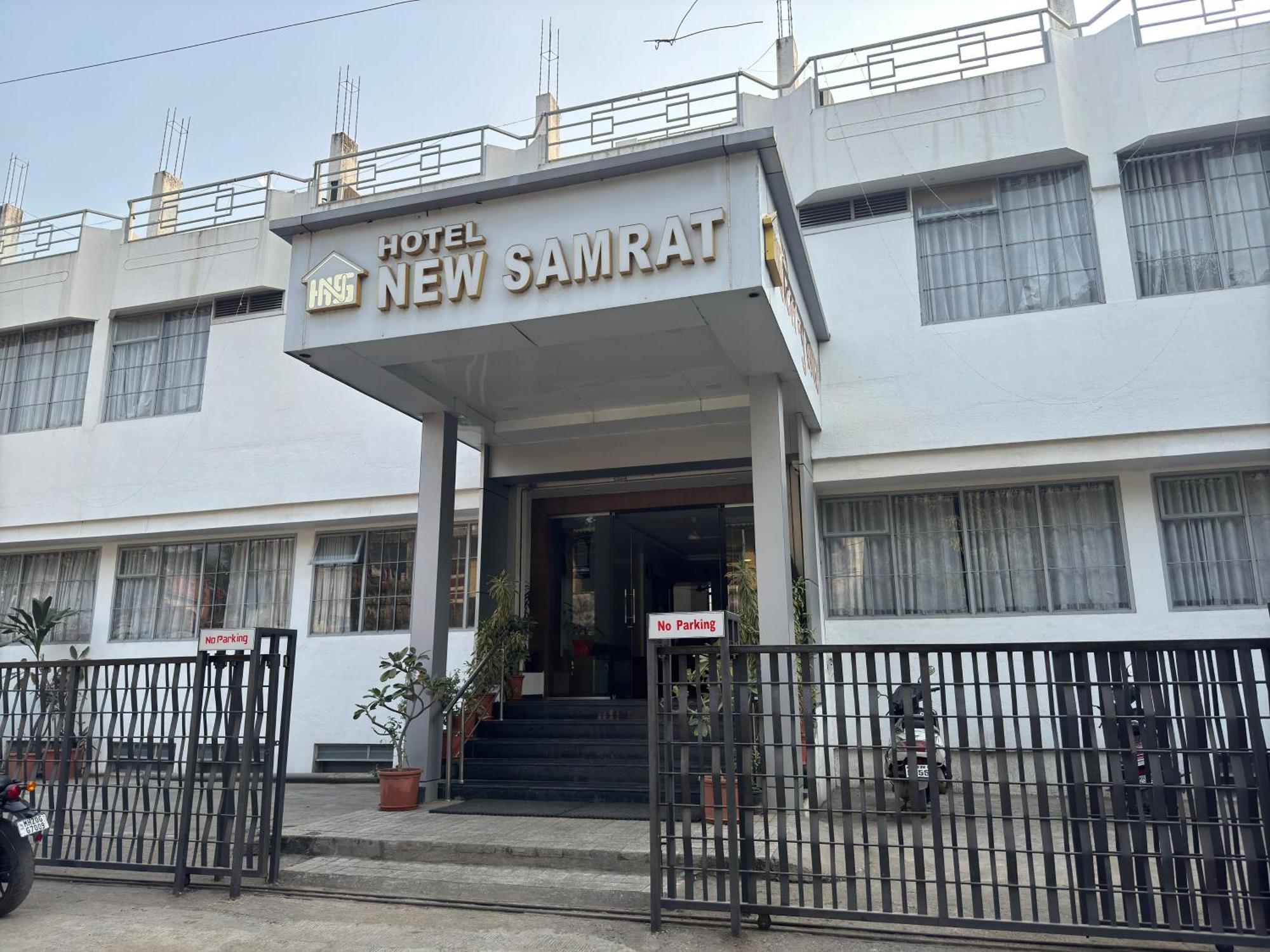 Hotel New Samrat Aurangābād Extérieur photo